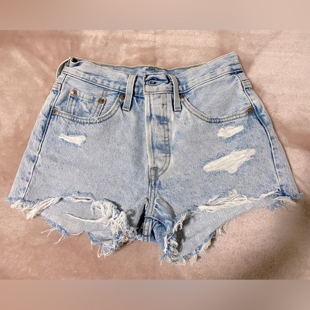 Levi’s Denim shorts